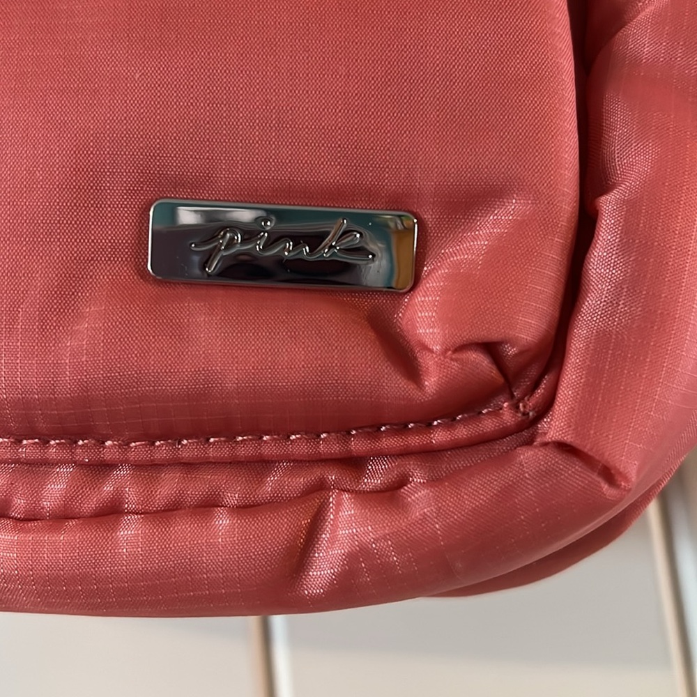 NWOT VS PINK Mini Ripstop Backpack - Picture 2 of 6